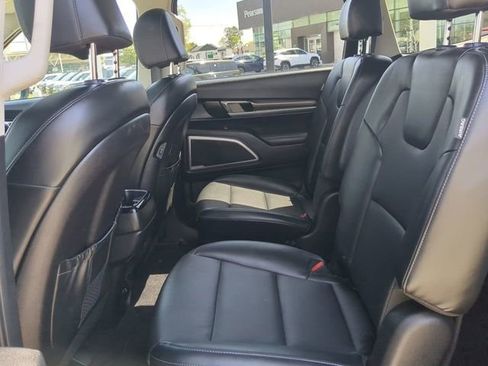 Used 2023 Kia Telluride S w/ S Sunroof Package AWD/4WD image 13