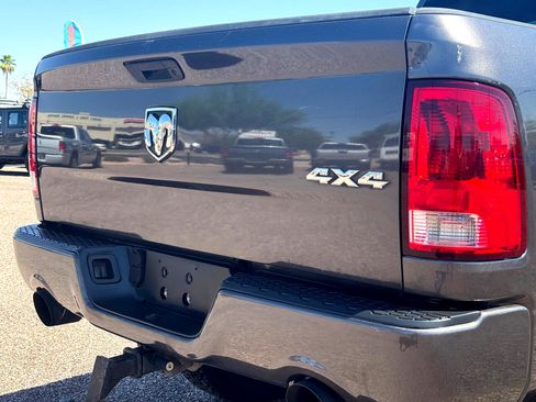 Used 2014 RAM 1500 Express image 6