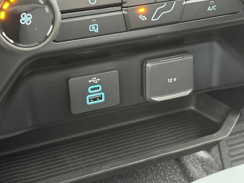 New 2026 Ford F550 2WD Regular Cab Super Duty image 30