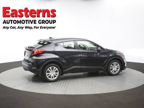 Used 2022 Toyota C-HR Limited FWD image 41