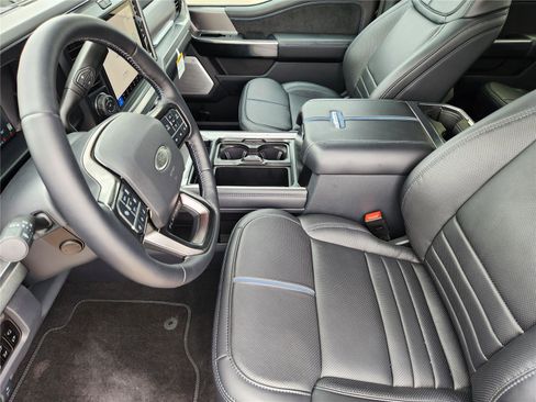 New 2026 Ford F250 Platinum AWD/4WD image 9