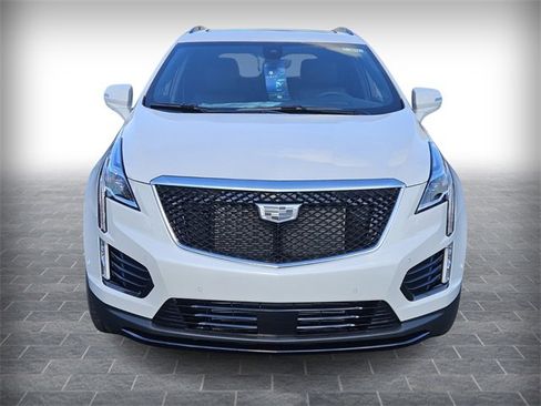 New 2026 Cadillac XT5 Sportv image 2