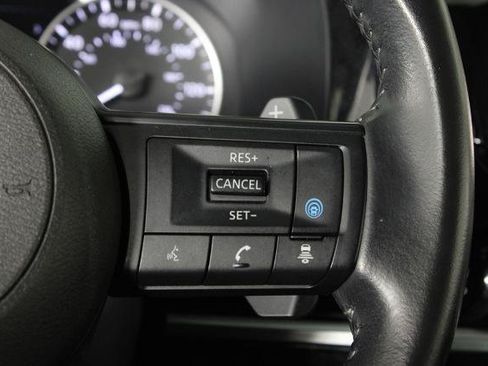 Certified 2025 Nissan Pathfinder SV FWD image 29