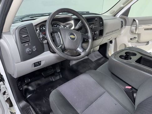 Used 2013 Chevrolet Silverado 2500 W/T RWD image 10