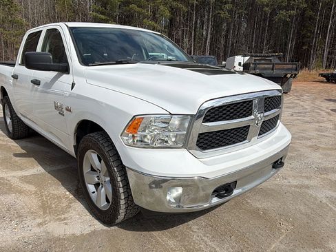 Used 2020 RAM 1500 Tradesman w/ Tradesman SXT Package image 5