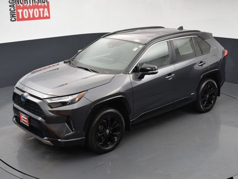 Used 2023 Toyota RAV4 XSE AWD/4WD image 31