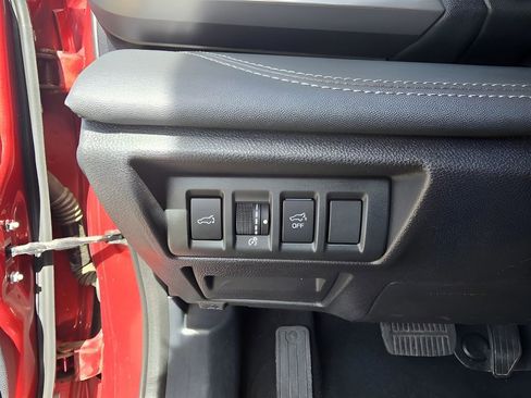 Used 2024 Subaru Outback Limited image 19