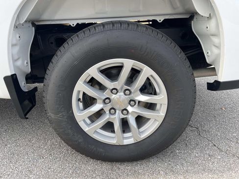 Used 2020 Chevrolet Silverado 1500 LT w/ All-Star Edition image 12