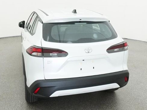New 2026 Toyota Corolla Cross L image 32