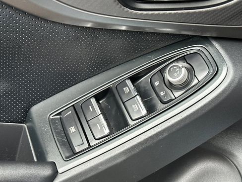 Used 2021 Subaru Crosstrek 2.5i Limited w/ Moonroof Package 2 image 12