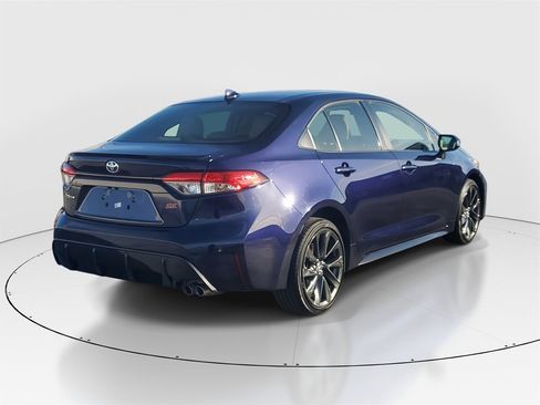 Used 2023 Toyota Corolla SE image 7