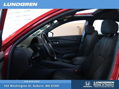 Used 2024 Honda Accord Sport image 10