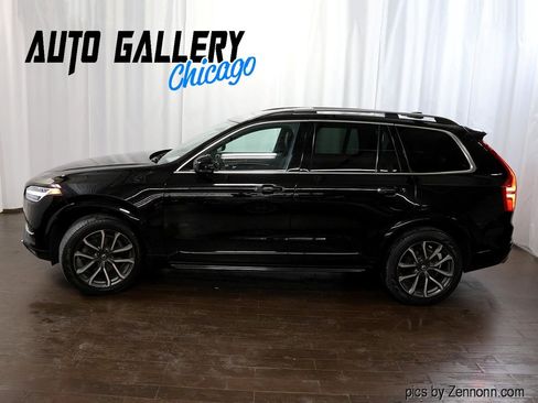Used 2016 Volvo XC90 T6 Momentum w/ Momentum Plus Package image 10