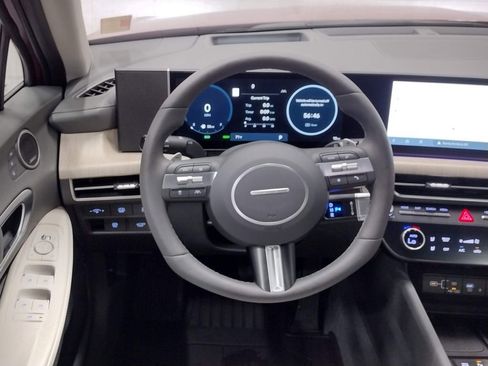 New 2025 Hyundai Sonata Limited image 37