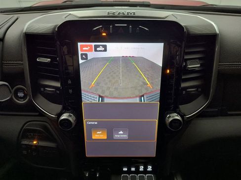 Used 2024 RAM 2500 Laramie w/ Night Edition image 27