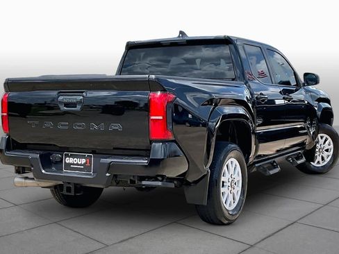 Used 2024 Toyota Tacoma SR5 RWD image 13