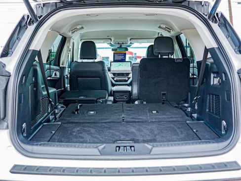 Certified 2025 Ford Explorer Active w/ Active Comfort Package RWD image 32