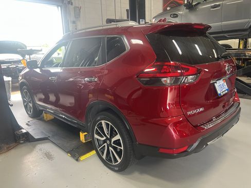 Used 2020 Nissan Rogue SL w/ Premium Package AWD/4WD image 5
