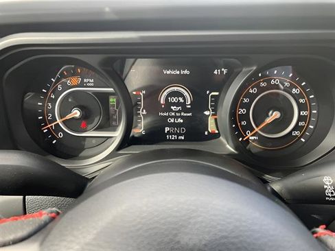 Used 2024 Jeep Wrangler Unlimited Rubicon 392 image 13