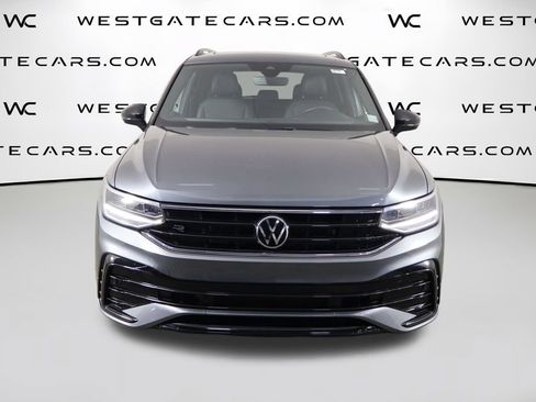 Used 2023 Volkswagen Tiguan SE R-Line FWD image 2
