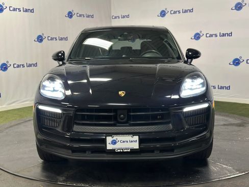 Used 2023 Porsche Macan S w/ Premium Package Plus image 8
