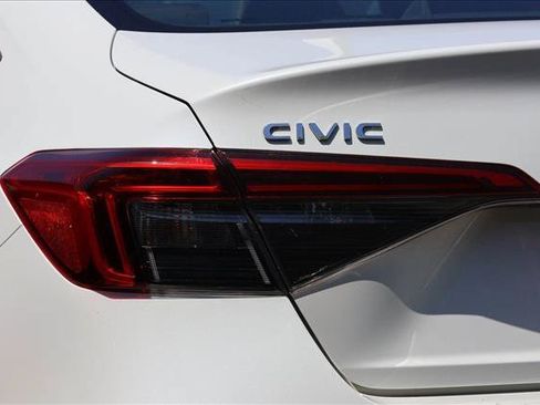 Used 2023 Honda Civic LX image 11