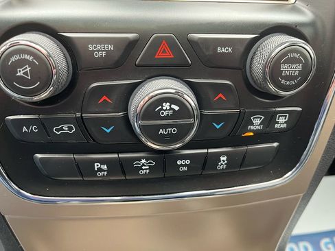 Used 2015 Jeep Grand Cherokee Overland w/ Advanced Technology Group image 13