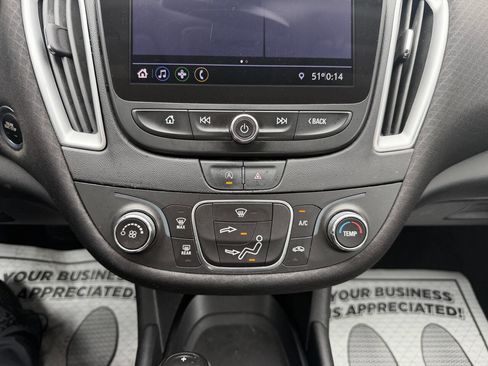 Used 2020 Chevrolet Malibu LS FWD image 14