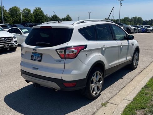 Used 2018 Ford Escape Titanium w/ Ford Safe & Smart Package AWD/4WD image 3