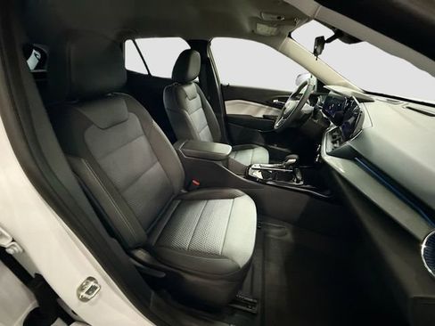 New 2026 Chevrolet Trax LT w/ Driver Confidence Package image 29