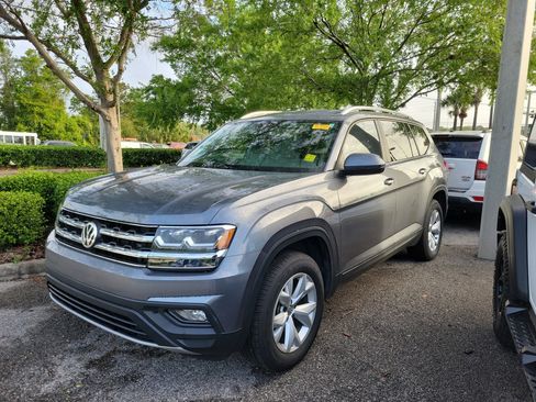 Used 2019 Volkswagen Atlas SE image 1