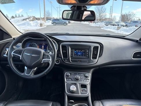 Used 2015 Chrysler 200 C image 12