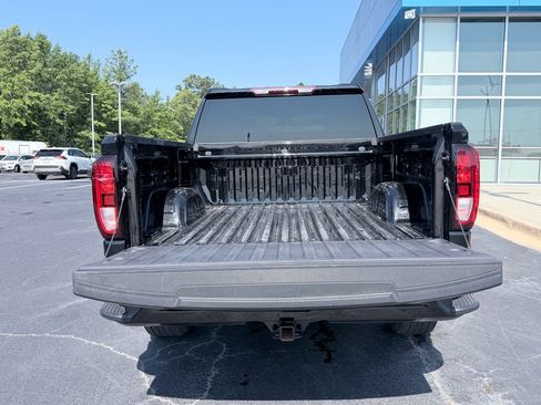 Used 2023 GMC Sierra 1500 Elevation RWD image 9