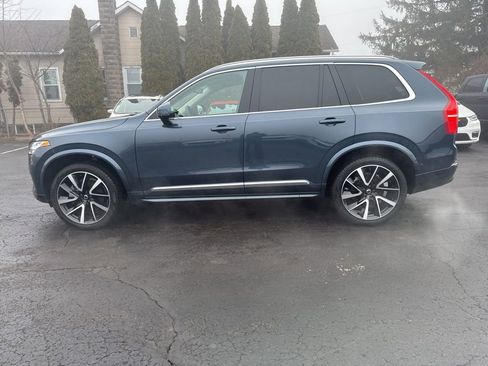 Used 2025 Volvo XC90 B5 Plus w/ Protection Package Premier image 7
