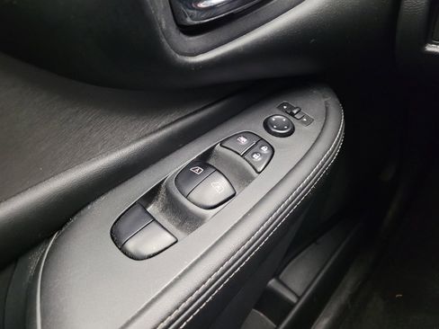 Used 2020 Nissan Murano SV image 27