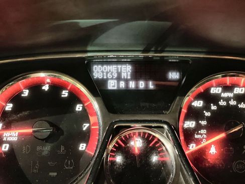 Used 2017 GMC Acadia Limited SLT image 12