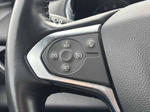 Certified 2022 Chevrolet Traverse LT image 18