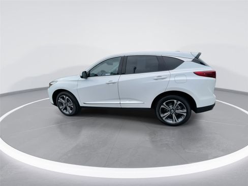 Used 2023 Acura RDX AWD w/ Advance Package image 5