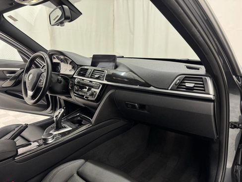 Used 2017 BMW 330i Sedan image 19
