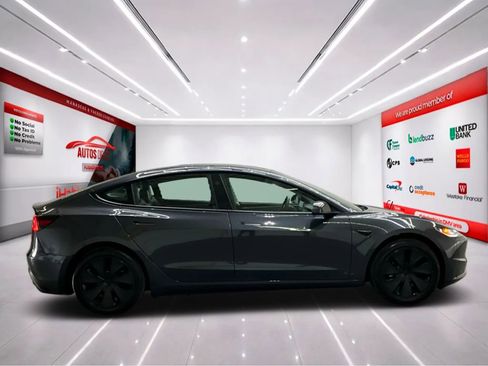 Used 2024 Tesla Model 3 Long Range RWD image 8