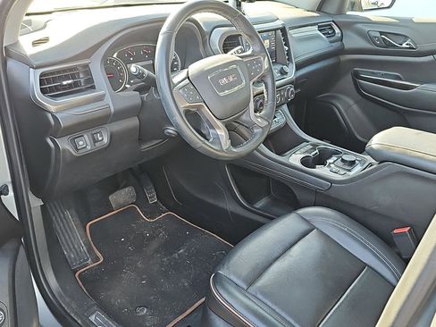 Used 2023 GMC Acadia AT4 w/ Preferred Package AWD/4WD image 8