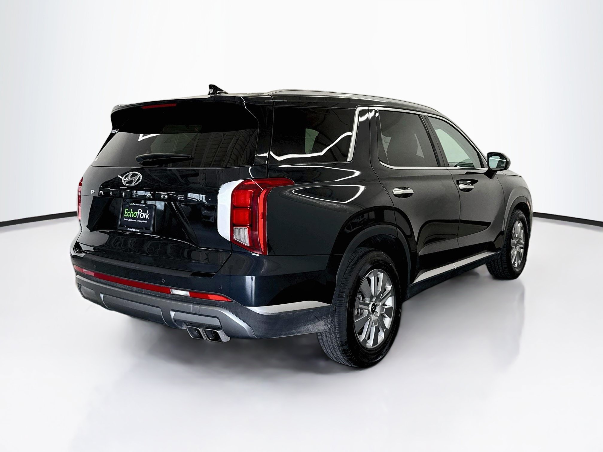 Used 2025 Hyundai Palisade SEL FWD image 9