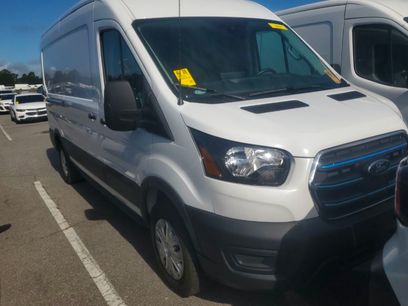 Used 2023 Ford E-Transit Medium Roof