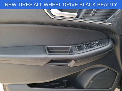 Used 2024 Ford Edge SEL AWD/4WD image 12