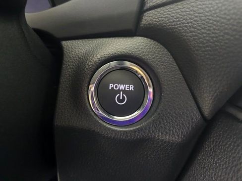 Used 2025 Toyota RAV4 XLE Premium image 17