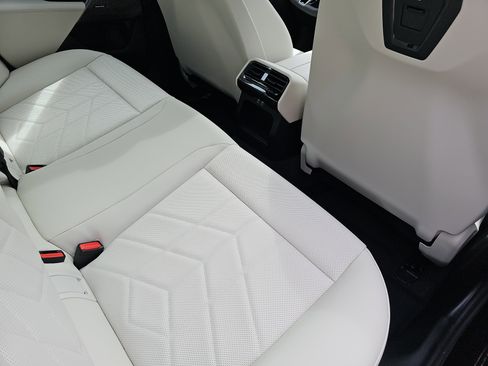 New 2026 BMW 530i w/ Executive Package RWD image 11