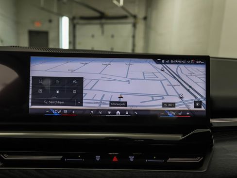 New 2026 BMW 530i xDrive image 17