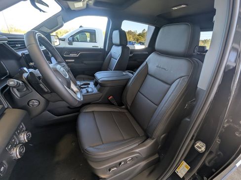 New 2026 GMC Sierra 1500 Denali w/ Technology Package image 15