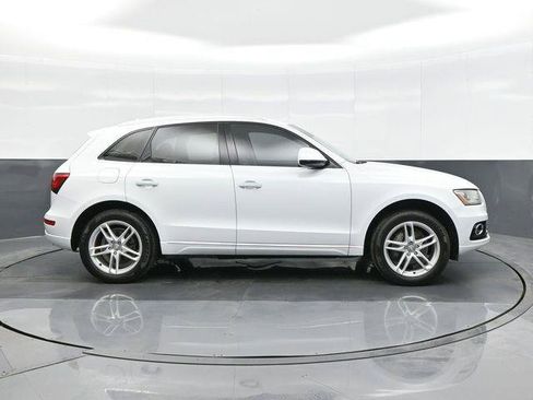 Used 2016 Audi Q5 2.0T Premium Plus w/ Technology Package AWD/4WD image 8