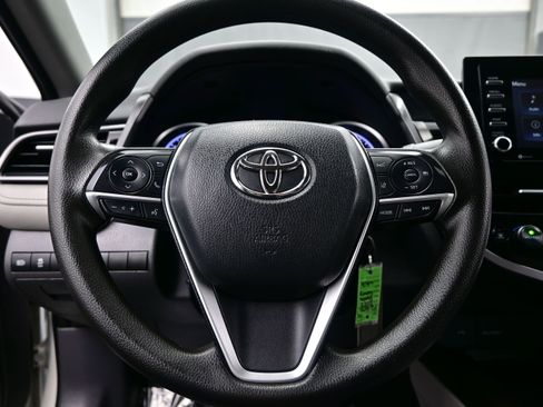 Used 2022 Toyota Camry LE FWD image 22